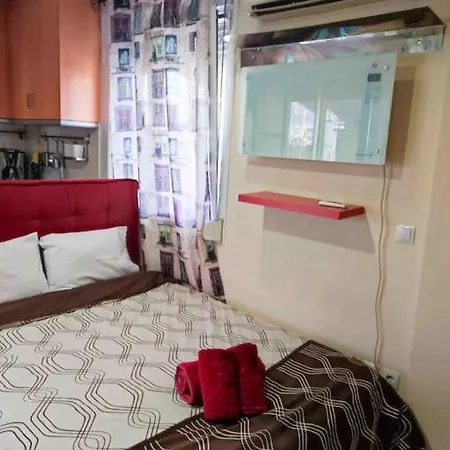 Spacious Private Rooftop Studio, Mountain And Sea View-3